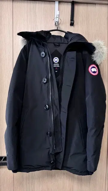 (새상품급) Canada Goose 재스퍼 블랙 M 사이즈