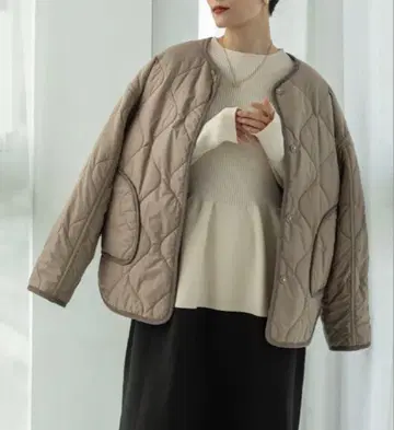 리버서블 인조 모피 x 퀼팅 노카라 코트