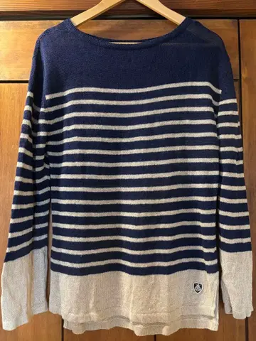 ORCIVAL 린넨 보더 니트 네이비 x 에크루