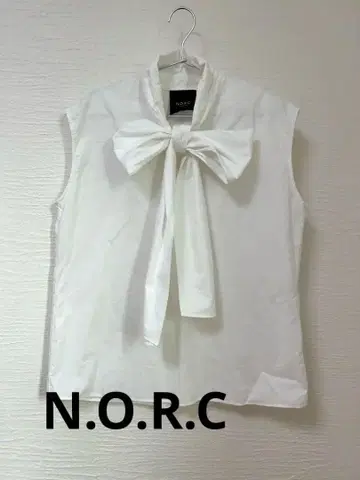 NORC 화이트 리본 포함 슬리브리스 셔츠 사이즈 2