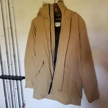 URBAN RESEARCH 베이지 후드 부착 다운 자켓 다운 코트