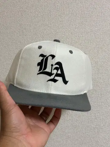 LA 로고 자수 야구 모자