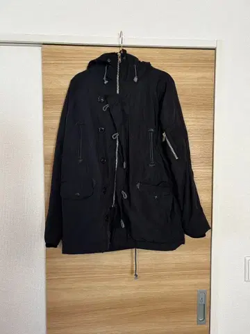 afterbase 블랙 모즈 코트 앞면 버튼 지퍼 포함