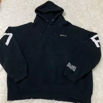 RVCA 블랙 후드티 XL