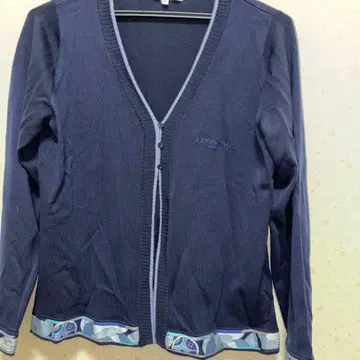 LEONARDO 네이비 V넥 가디건