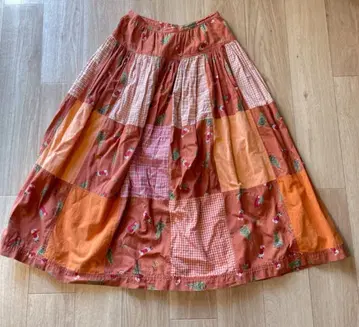 카네코 이사오 시대 핑크하우스 크리스마스 패턴 패치워크 스커트