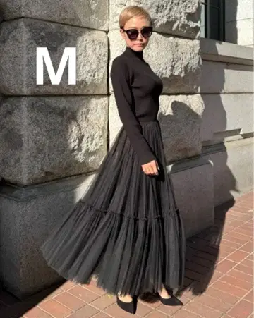 새상품급 JENNE 플리츠 리치 볼륨 샤샤 스커트