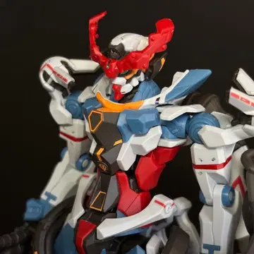 HG 1/144 GQuuuuuuX [ 완성품 ] 건담 지크액스