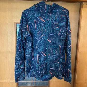 patagonia 패턴 무늬 후드 부착 자켓 여성용