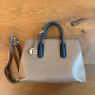 FURLA 베이지 핸드백