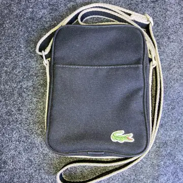 LACOSTE 숄더백 파우치 블랙