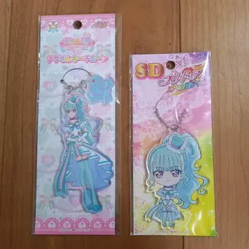 원더풀 프리큐어! 큐어 릴리안의 아크릴 키링 세트입니다!