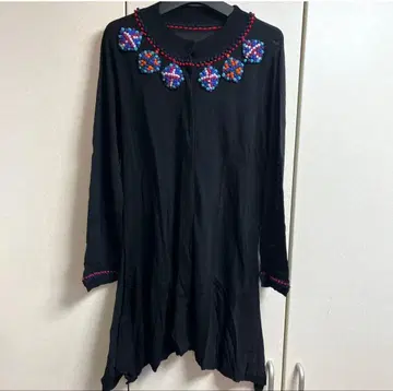 토쿠코 프리미에 볼 가디건