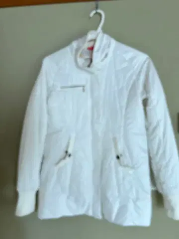 PUMA 화이트 퀼팅 다운 자켓