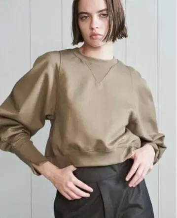 H BEAUTY&YOUTH 숏 맨투맨/브라운 프리 사이즈