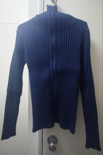 AMOMENTO 지퍼 리브 니트