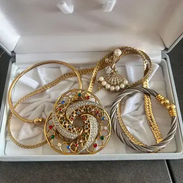 생전 정리 액세서리 묶음 판매 골드 브로치