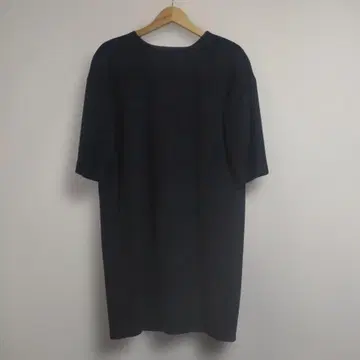 leGlazik 르그라지크 울 혼방 원피스 7부 소매 보트넥 루즈핏 블랙