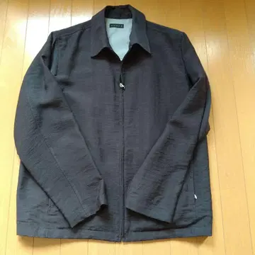 VUMPS 다크 그레이 자켓