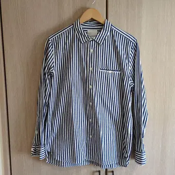 STILL BY HAND 스트라이프 긴팔 셔츠