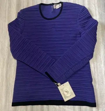 새상품 여성용 퍼플 상의 9R