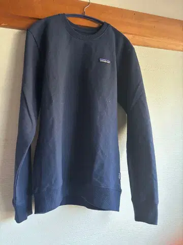 Patagonia 네이비 트레이닝복 S 사이즈