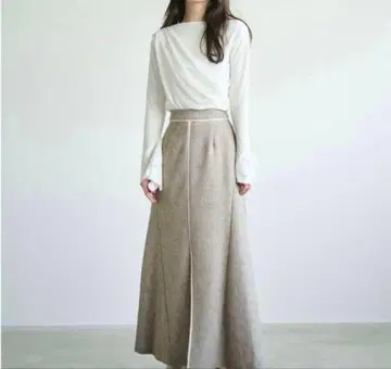 Aimeine 에메인 / 라인 디자인 믹스 트위드 머메이드 스커트