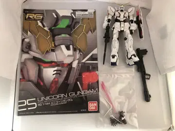건담 프라모델 RG 1/144 유니콘 건담