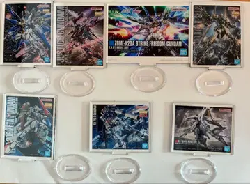 건담 아크릴 스탠드 세트 제일복권