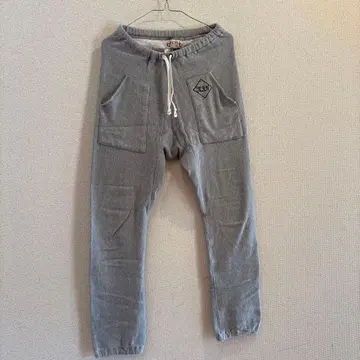 KIN 그레이 스웨트 팬츠