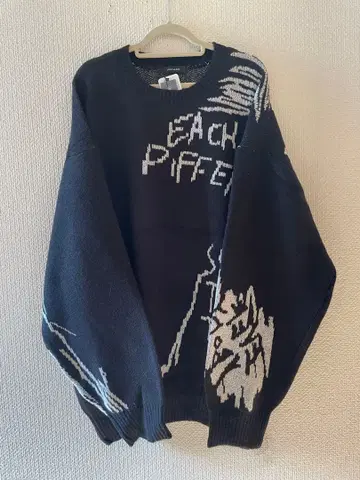 새상품 JEANASSI 그래픽 오버 사이즈 니트