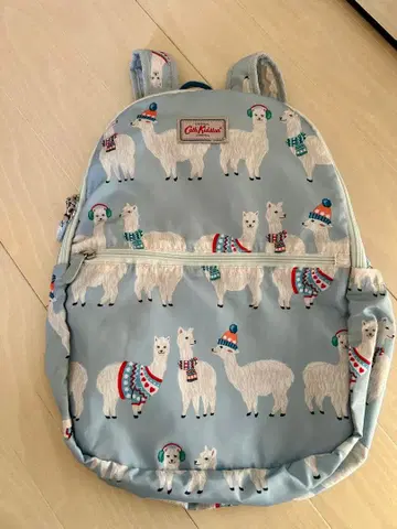 캐스키드슨 알파카 패턴 접이식 백팩