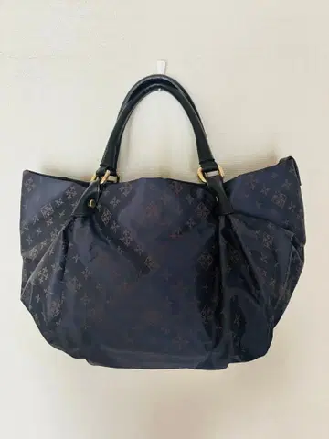 새상품급 러셋 복슬복슬 토트백 스모크 네이비?? 모카