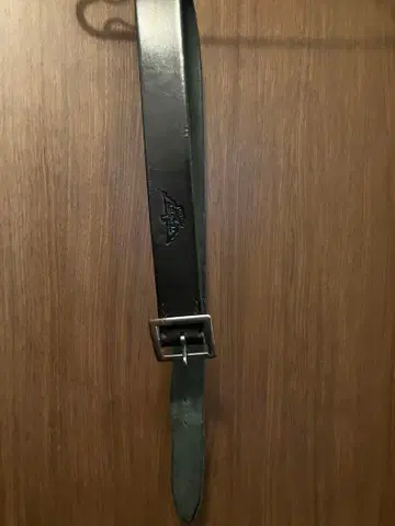 트로피 클로징 가죽 벨트