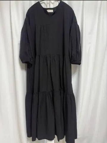 ear PAPILLONNER 이아파피요네 티어드 원피스