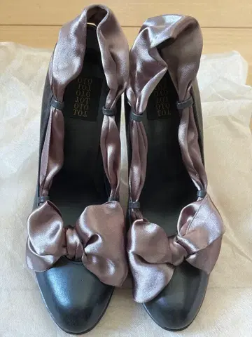 OTO 리본 디자인 하이힐 25cm