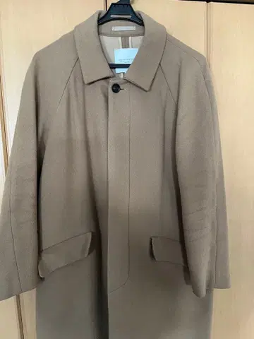 울 브라운 피 코트