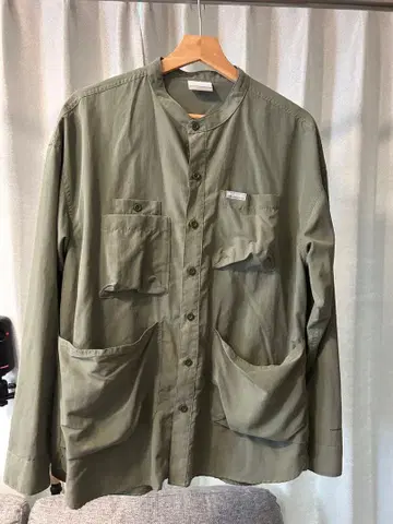 올리브 그린 노칼라