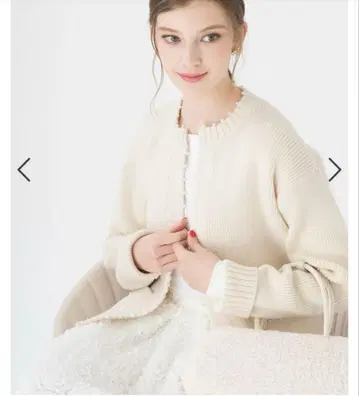 새상품급 트루 바이 마리코 오이카와 펄 가디건 아이보리