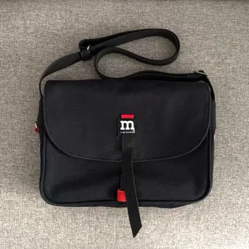 마리메꼬 블랙 캔버스 숄더백