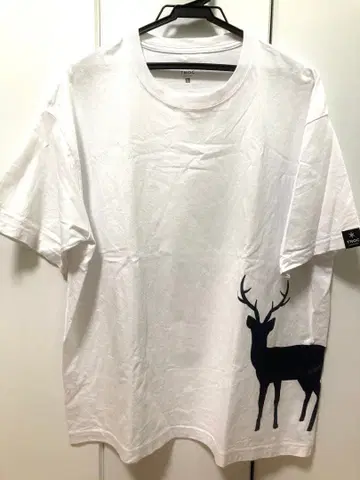 TNOC 화이트 T셔츠 L 사슴 프린트