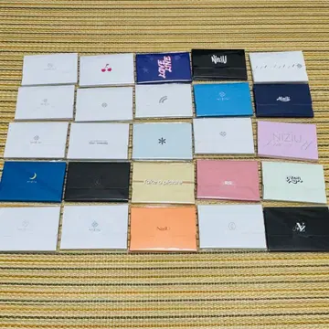 정리 NiziU 포토 카드 세트 .