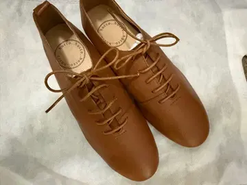 hacco. 브라운 가죽 레이스업 슈즈