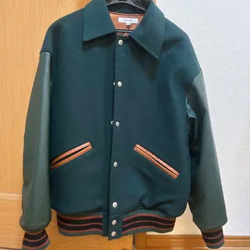 마우지 바시티 자켓