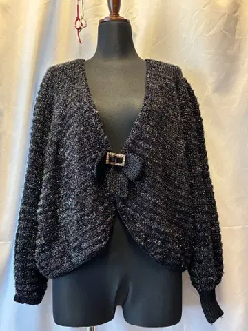 리본 포함 비쥬 니트 가디건