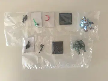 건담 컨버지 지크액스 자쿠