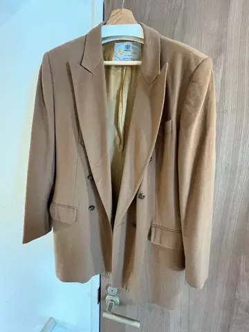 Aquascutum 베이지 테일러드 자켓