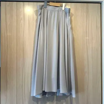 [ 새상품 미사용품 ] BEIGE, 베이지 플레어 스커트 롱 기장