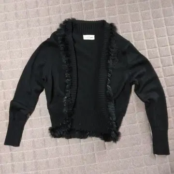 GALLERY VISCONTI 블랙 프린지 가디건