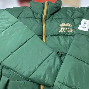 그린 컬러 다운 자켓 Enjoy GEORGIA 코카콜라